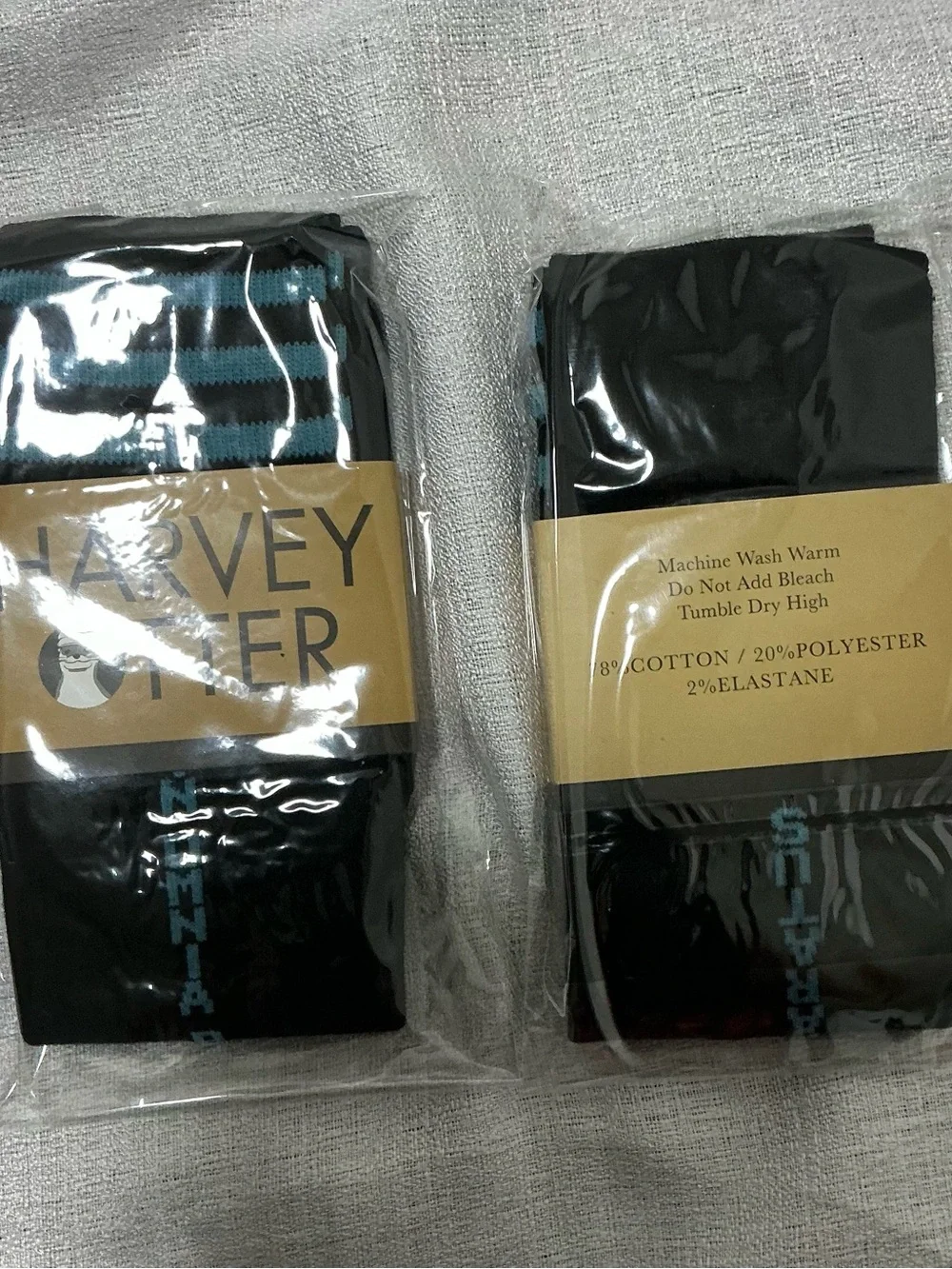 Harvey Otter bundle of 12 unisex/Women’s Novelty Crew Socks Stripes size 6-11
